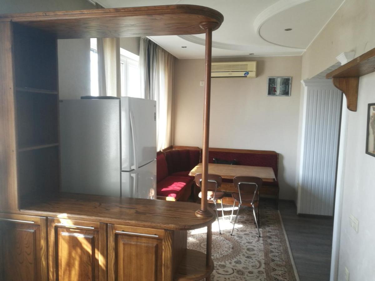 Apartment 2 Bed Room In The Center Апартамент 3-Х Комнатная В Центре طشقند المظهر الخارجي الصورة